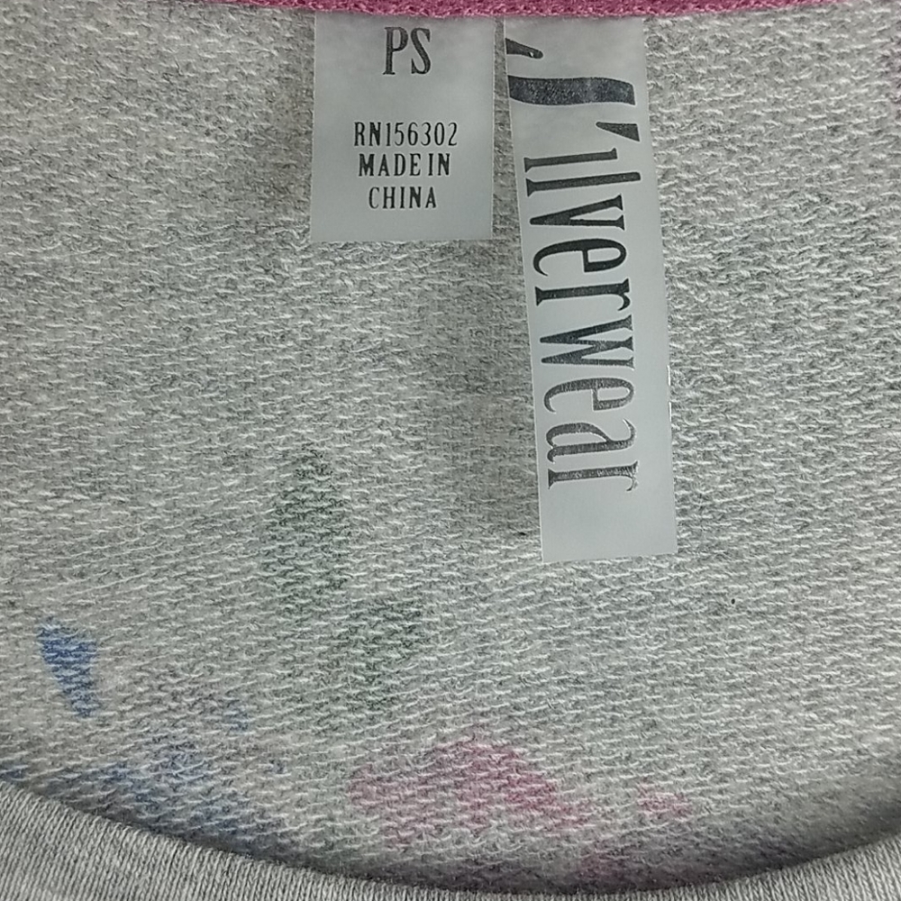 NWT, Silverwear, women's Gray and Pink Floral top, Round-neck, Sz PS - Picture 7 of 8